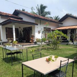 Aiden Homestay，位于帕西库达的酒店
