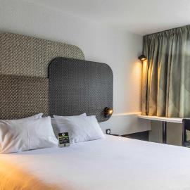 B&B HOTEL Lourdes Centre Gare 3 étoiles