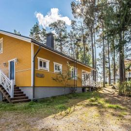 Holiday Home Helga by Interhome，位于Hitis的酒店