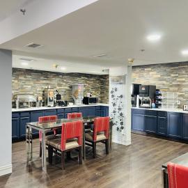 AmericInn by Wyndham Rawlins，位于罗林斯的酒店