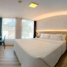 Fenix Hotel