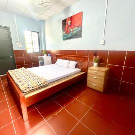 La Mera Homestay，位于槟知的酒店