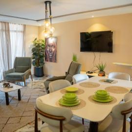Immeuble Avenue 30 Juin - Lubumbashi，位于卢本巴希的酒店