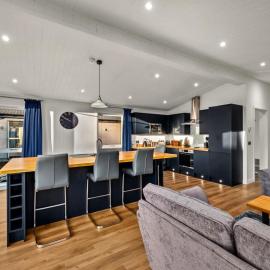 Finest Retreats - Silverwood Premium Chalet，位于Errol的酒店