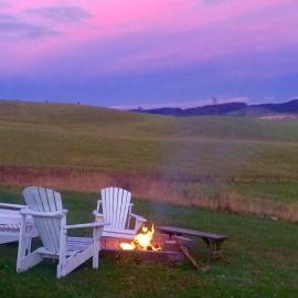 Shenandoah FARM POOL GAME BARN OUTDOOR FIRE PIT，位于Middlebrook的酒店