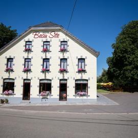 Hotel Beau Site，位于弗朗科尔尚的酒店