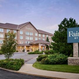 Fairfield Inn & Suites by Marriott Ottawa Kanata，位于渥太华的酒店