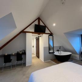 Hotel Aardenburg，位于阿尔登堡的酒店