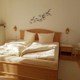Bergblick Launspach Ruhiges Apartment in bester Lage，位于米滕瓦尔德的酒店