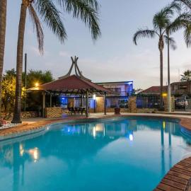 Centrepoint Midcity Motor Inn，位于华威的酒店