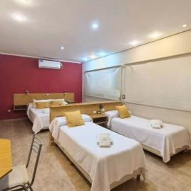 Hotel La Giralda CAZ，位于Vera的酒店
