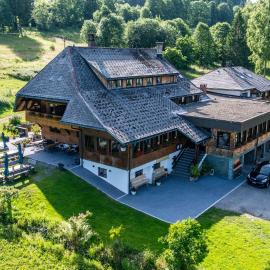 Schwarzwaldhotel Schmitz，位于托特莫斯的酒店