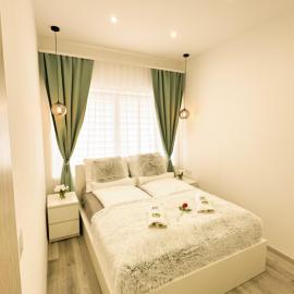 VIBE S31 Apartman ,AC,Free Parking，位于塞克希费黑瓦尔的酒店