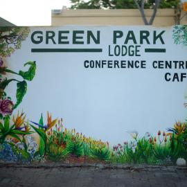 Green Park Lodge & Conference Centre，位于乌姆塔塔的酒店