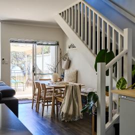 Water's Edge 4x4 Townhouse，位于Falcon的酒店