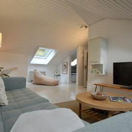 Modernes 2-Schlafzimmer Apartment mit Rheinblick in Murg - nahe Schweiz，位于Murg的酒店