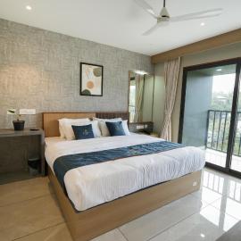 Rasha Suites，位于卡尔佩特塔的酒店