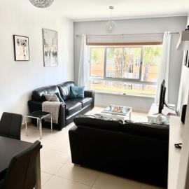 Cabanas Penthouse Apartment，位于卡巴纳斯·德·塔维拉的酒店