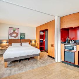 B&B HOME Paris Nord 18ème，位于巴黎的酒店