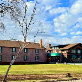 Riverview Lodge，位于德赖登的酒店