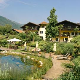 Alpwellhotel Burggräfler，位于泰西莫的酒店