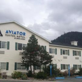 Aviator Suites Hotel Juneau Airport by Aspen Hotels，位于朱诺的酒店