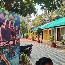 SAMAIRA GUEST HOUSEs