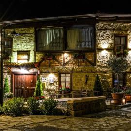 Hagiati Guesthouse - Edessa Cozy Mountain Retreat，位于埃泽萨的酒店