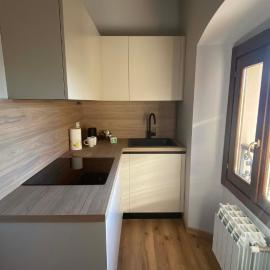 Appartamento indipendente apt 1，位于Piadena的酒店