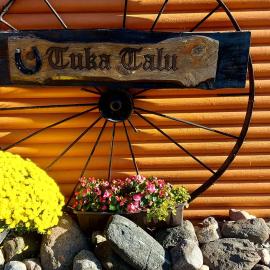 Tuka Talu ,Soomaa piirkonnas, Pärnumaa，位于Tori的酒店