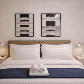 Tre Porte Rooms & Bar