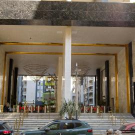 Sky Villa in Cairo central location in a Compound，位于开罗的酒店