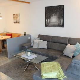 Ferienhaus Nr 49, Kategorie Premium, Feriendorf Hochbergle, Allgäu，位于莱希布鲁克的酒店