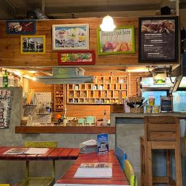 Shelter Hostel Malang，位于玛琅的酒店