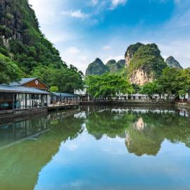 Yangshuo Gallery Courtyard Resort