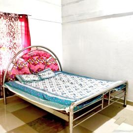 Homely Homestay，位于Nowgong的酒店