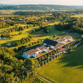 Wellnesshotel Golfpanorama，位于利普斯维尔的酒店