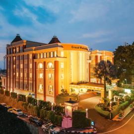 Grand Wahid Hotel Salatiga,位于沙拉迪加的酒店