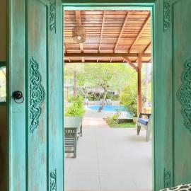 Aashaya Jasri Resort，位于Jasri的酒店
