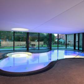 L'auberge Du Cheval Blanc et Spa，位于朗巴克的酒店