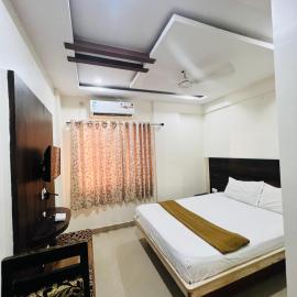Hotel new dreams inn，位于班加罗尔的酒店