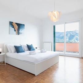 Majestic villa with sea view & private Spa，位于拉帕洛的酒店