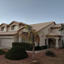 Mendoza Residence, our Great & Spacious Home in Southern Mesa，位于梅萨的酒店