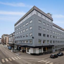 Home Hotel Astoria，位于哈马尔的酒店