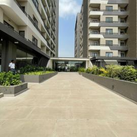 Sky View Condo at Bantree，位于Trofwi的酒店