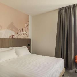 B&B HOTEL Piacenza，位于皮亚琴察的酒店