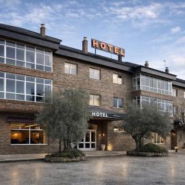 Hotel San Rosendo，位于奥伦塞的酒店