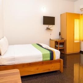 Stayz Royale - Mysuru near Mysuru Palace，位于迈索尔的酒店