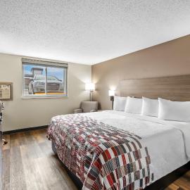 Red Roof Inn Ames，位于埃姆斯的酒店