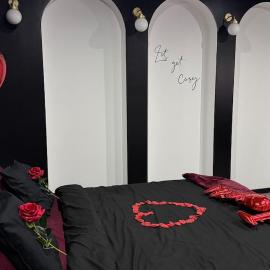Love Room - Cozy Spa - Jacuzzi & Sauna，位于隆维的酒店